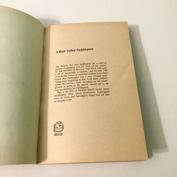 Vtg 1972  Bear Called Paddington The Air Armada Lion Book Paperback Michael Bond - Picture 7 of 16